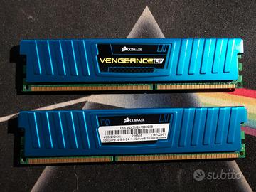 Corsair  Vengeance 4 GB (2 x 2GB) DDR3 1600 MH