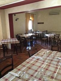 Affittasi ristorante - pizzeria con forno a legna