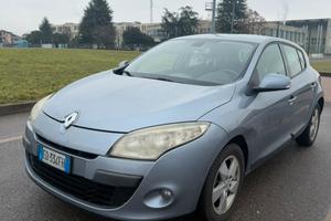 RENAULT MEGANE За SERIE