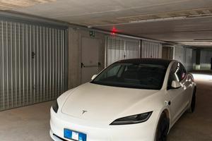 Tesla Model 3 Ultimo Modello