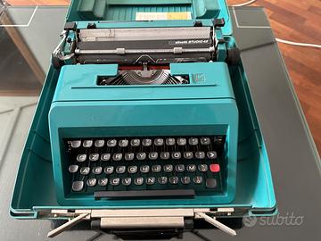 Macchina da Scrivere Olivetti Studio 45