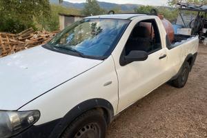 fiat strada