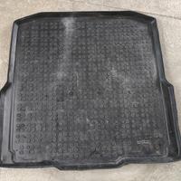 vasca baule bagagliaio Skoda octavia 