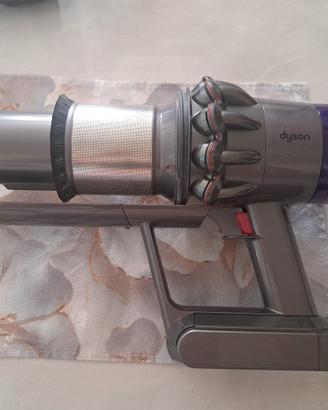 Dyson v11 