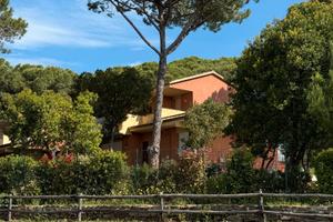 Villetta bifamiliare ristrutturata a Castilgione