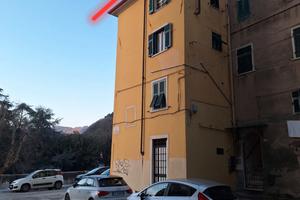 Trilocale arredato Carrara Accademia