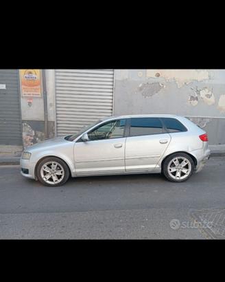 Audi A3 8p 2.0 140 CV. Anno 2009