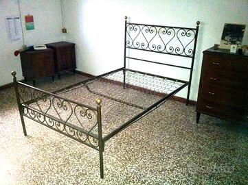 Letto vintage in ferro e ottone 1 piazza e mezzo