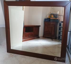 Specchio e mobili  vari 