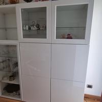 Vetrine e mobili soggiorno IKEA/Besta