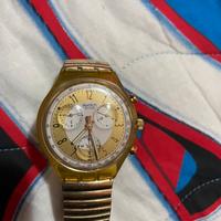 Orologio swotch colore oro