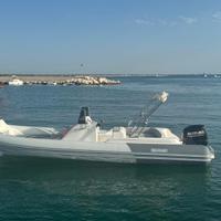 Gommone 8.20