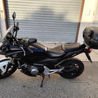Honda NC700X 2012