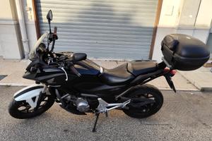 Honda NC700X 2012