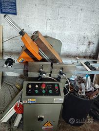 Macchinari per lavorazione Infissi in alluminio