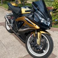 Suzuki GSXR 600 k8