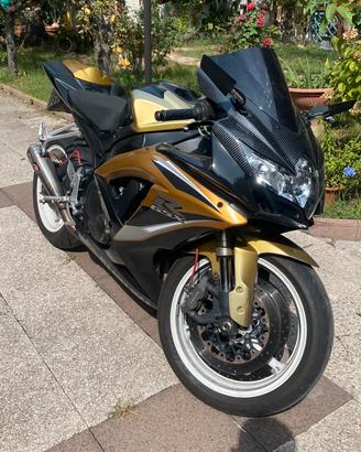 Suzuki GSXR 600 k8