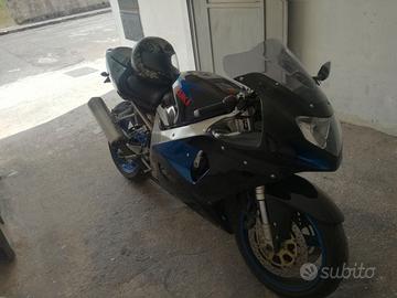 Suzuki gsx