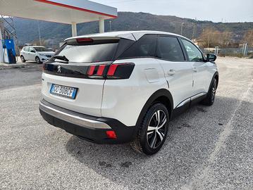 Peugeot 3008 1.2 turbo  131cv Allure pack full