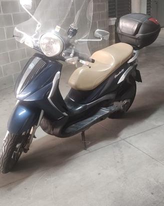 Piaggio Beverly 250 – Tourer  2008