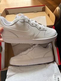 Nike court 38.5
