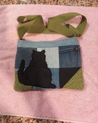 borsa jeans fatta a mano con tracolla in nylon
