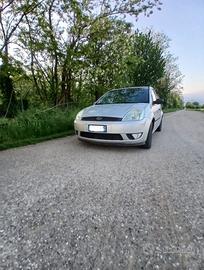Ford Fiesta 1.4 tdci anche per neopatentati