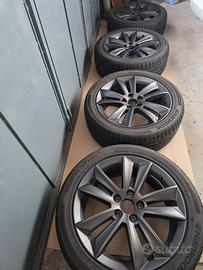 Cerchi 5 fori R17 5x108 et 40.5 centr 63.4 egomme