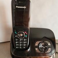 Telefono cordless digitale Panasonic con segr.tel.