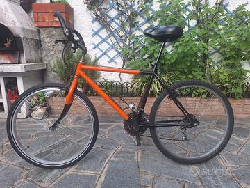 bici biciletta mountain bike ruote 26" taglia S/M