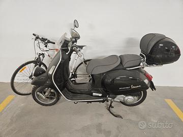 vespa 300 montenapoleone 