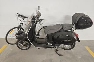 vespa 300 montenapoleone 
