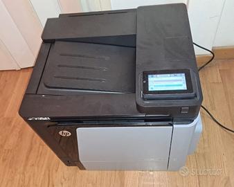 stampante hp m651 
