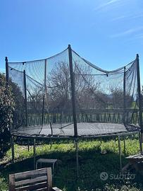 Jumping/ Tappeto elastico da giardino