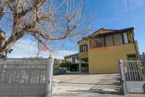 Casa Indipendente Roccadaspide