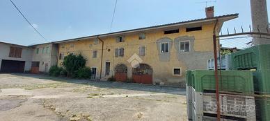 CASA INDIPENDENTE A RIVOLI VERONESE