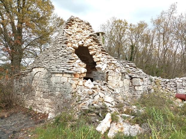 C.da Capo di Gallo, trulli con terreno