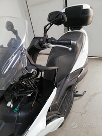 Kymco downtown 350 dannegiato