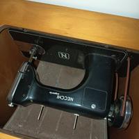 macchina da cucire Necchi esperia