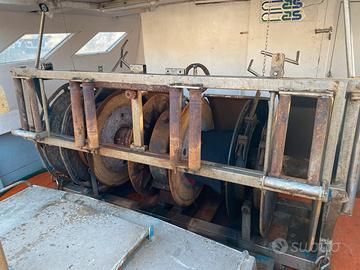 Motopesca licenza a strascico peschereccio