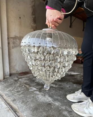 Lampadario vintage in vetro e cristalli – elegante