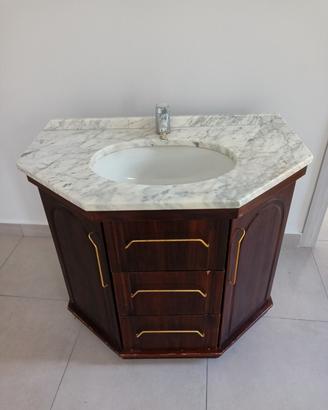 Mobile bagno in legno massello e marmo