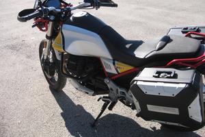 2020 MOTO GUZZI V85 TT EVOCATIVE GRAPHICS E4