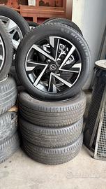 Cerchi Opel Corsa F + gomme 195/55R16