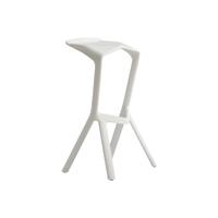 sgabelllo di design  konstantin grcic Logo Miura B