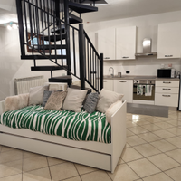 Camera in Appartamento per brevi periodi - LEGGI