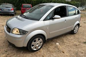 Audi A2 1400 diesel neopatentati 2005