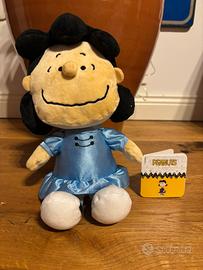 Peluche Lucy Peanuts