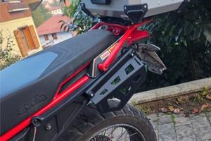 Portaborse Aprilia Tuareg 660, tabelle laterali