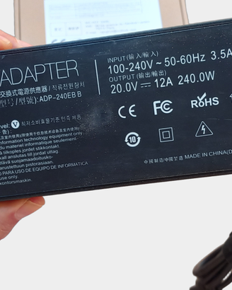Caricatore / alimentatore da 240 W notebook